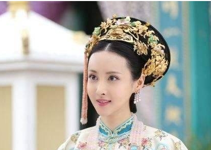 芳妃是怎么入宫的？乾隆亲自给她挑封号，继后因她失宠