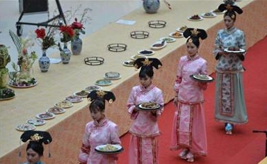 古代宦官既然不能生儿育女 宦官为什么还要娶妻