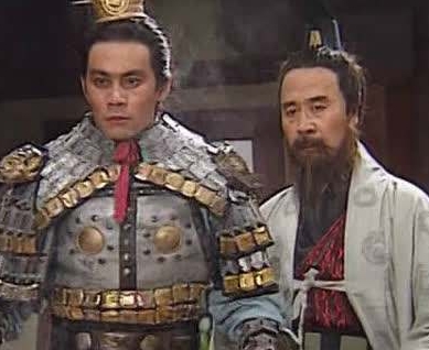曹操处死吕布时为什么要问刘备而不问郭嘉？他是什么用意