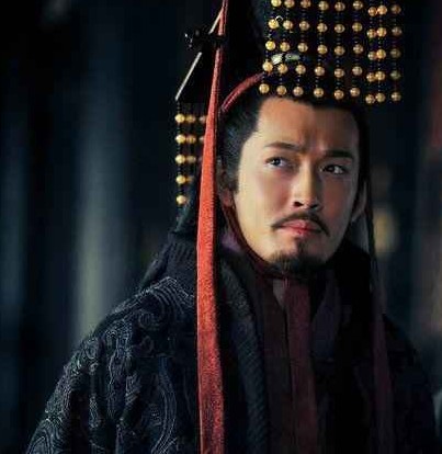 “草船借箭”是孙权的计谋，为何罗贯中要安排给诸葛亮