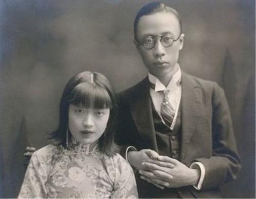 溥仪的皇后婉容乐善好施，性格泼辣，同时琴棋书画样样精通