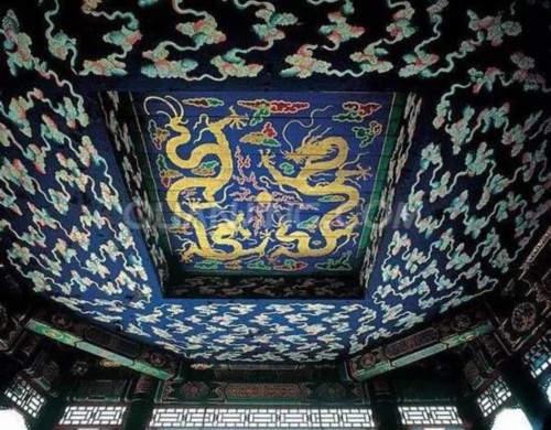 天花是中国古建筑的一种重要装饰手段