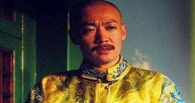 嘉庆帝曾经将皇位传给其他皇子，他是谁？