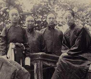 隆裕太后是什么身份?死后为什么会赢得国人尊重