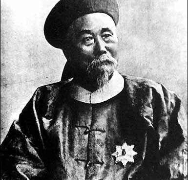 财政捉襟见肘，是收复新疆还是对抗日本，李鸿章左宗棠之争。