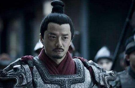 文史知识_刘邦为何能轻易三次夺取韩信兵权？浅析汉朝兵权管理制度！